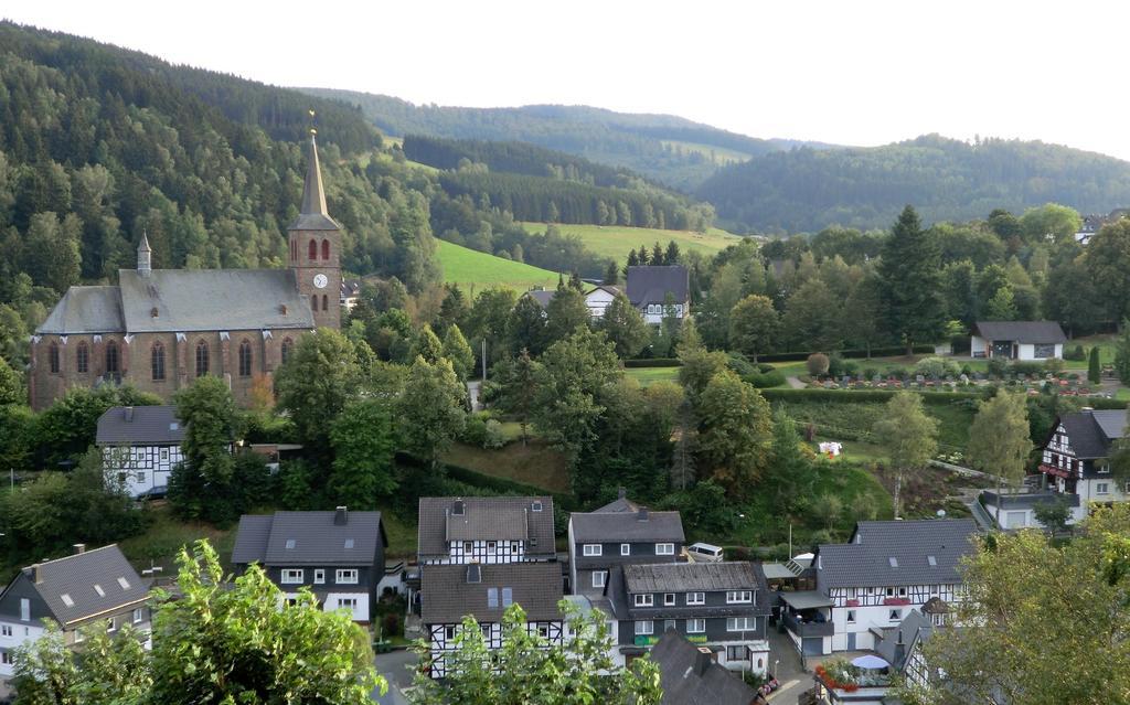 Landhaus Zur Linde Apartman Winterberg Szoba fotó