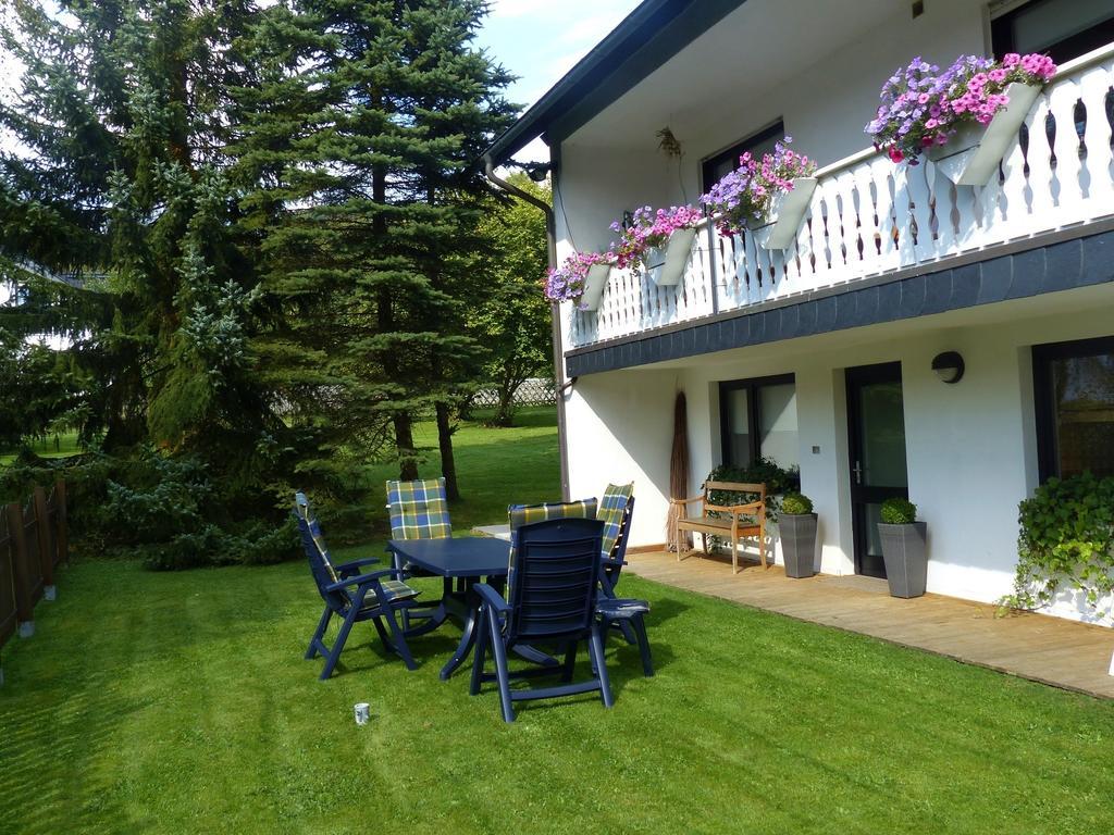 Landhaus Zur Linde Apartman Winterberg Szoba fotó